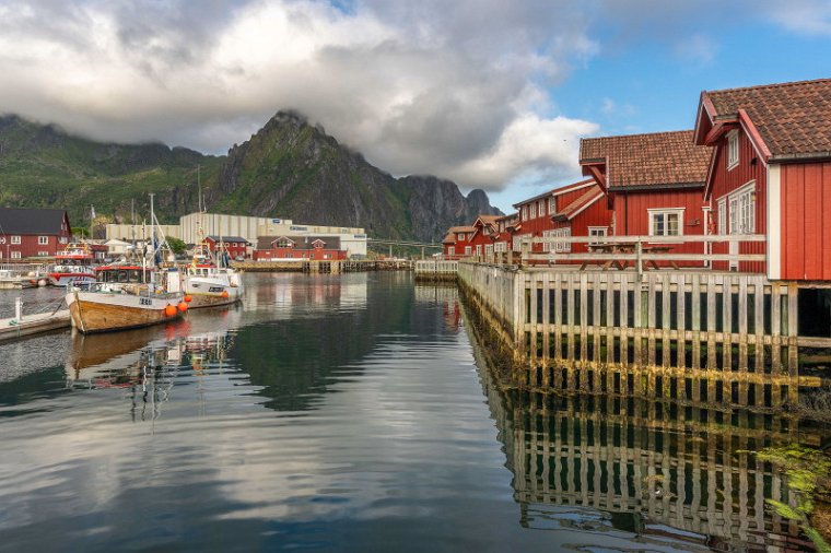 046 Lofoten, Svolvaer.jpg